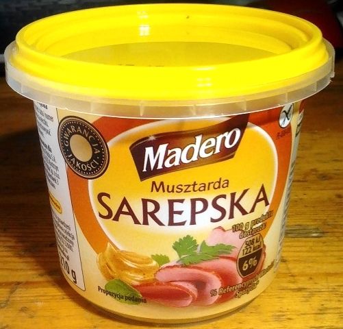 Rikka Mustár 210g